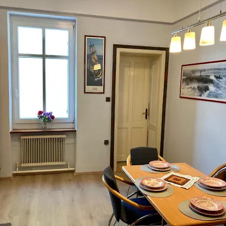 Apartment Bodega