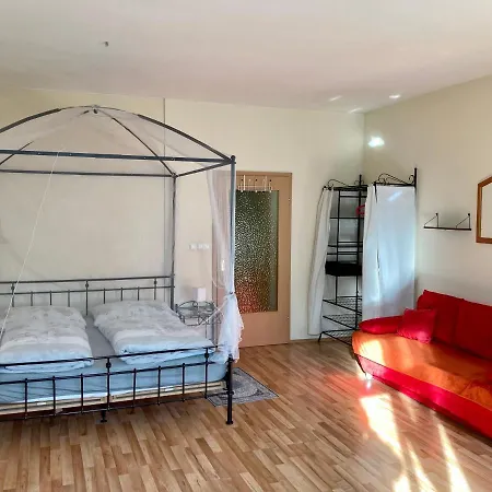 Apartment Bodega